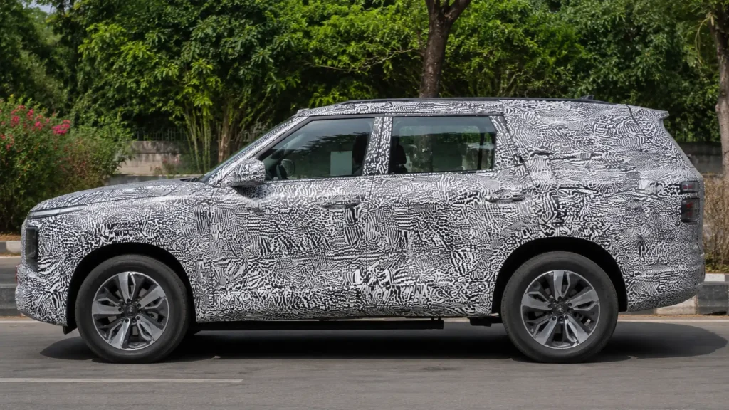 Mahindra Vision S Spied Again With New DRL Design