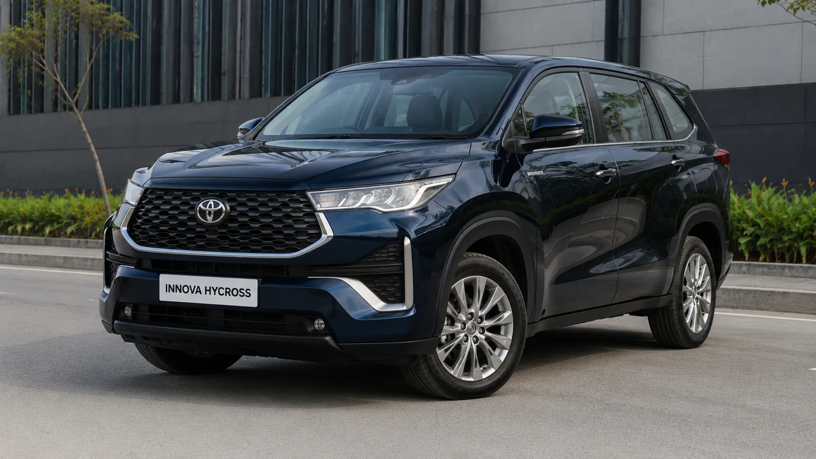 Used Toyota Innova Hycross